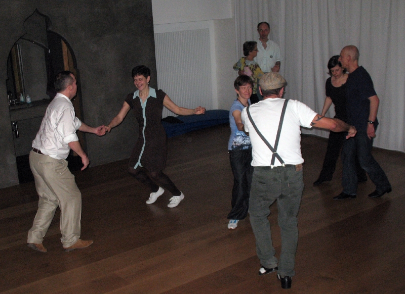 Step Hop Swing Party_10